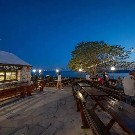 Authentic Adrion Villa Baška Voda