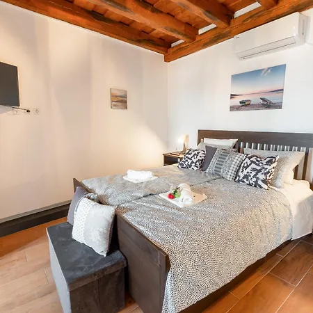 Villa Authentic Adrion *