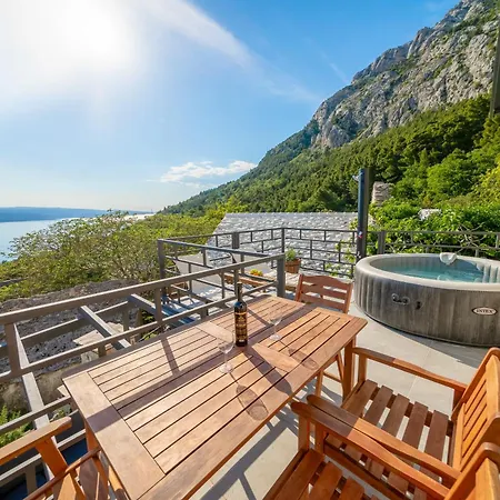 Authentic Adrion * Baška Voda