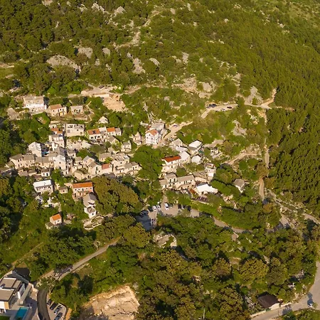 Villa Authentic Adrion *